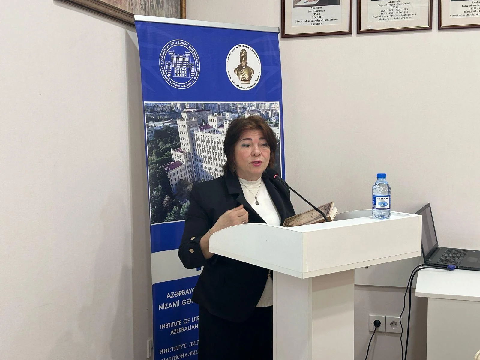 Abdulla Şaiqin "Türk çələngi" adlı kitabının təqdimatı keçirilib - FOTOLAR