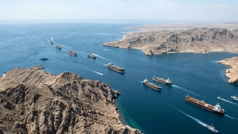 İran: Hörmüz boğazı ABŞ blokadası aradan qalxana qədər bağlı qalacaq