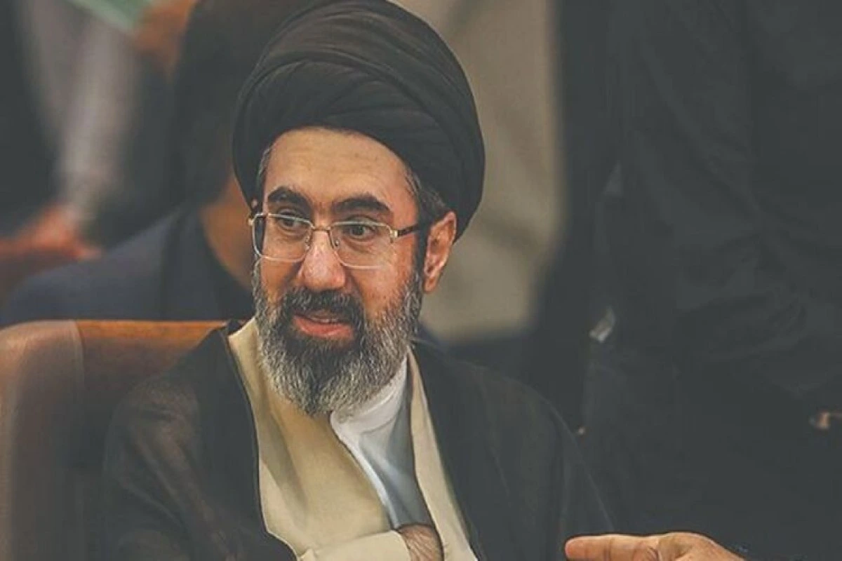 Xamenei: SEPAH kəşfiyyat rəhbərinin öldürülməsi ordunu sarsıtmayacaq