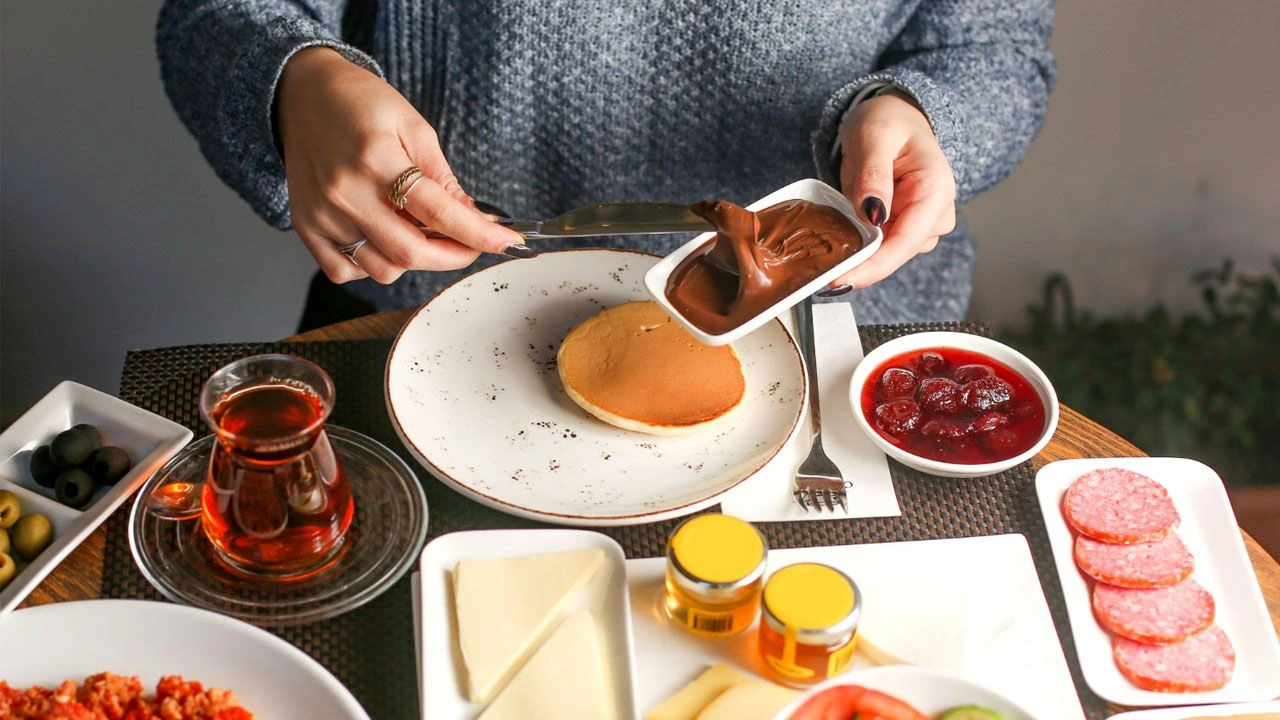 Səhər yeməyini saat 11-ə qədər yeyin, ömrünüzü 20 il uzadın