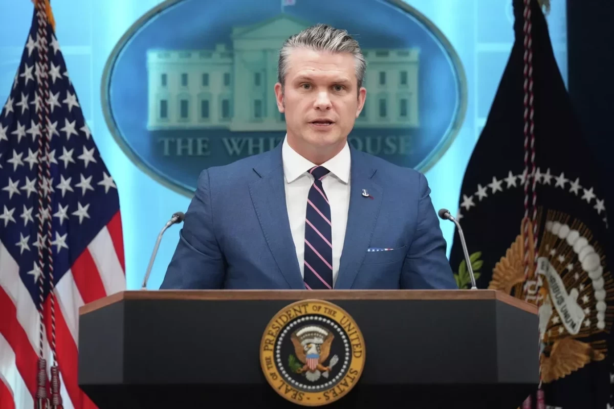 Heqset: İki ABŞ hərbi gəmisi Hörmüz boğazından keçib