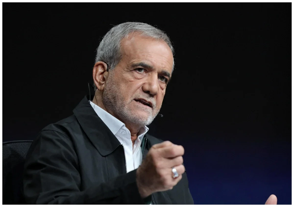 Pezeşkian: Dəniz blokadası İrana qarşı hərbi əməliyyatın davamıdır