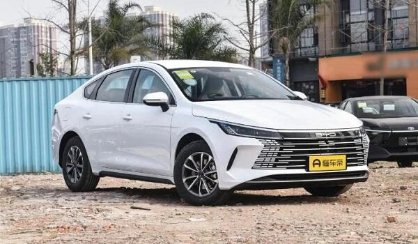 Çin maşınlarına maraq niyə azalıb? - Ekspert