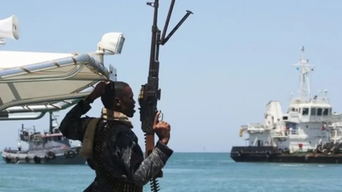 UKMTO: Somali sahillərində tanker ələ keçirilib