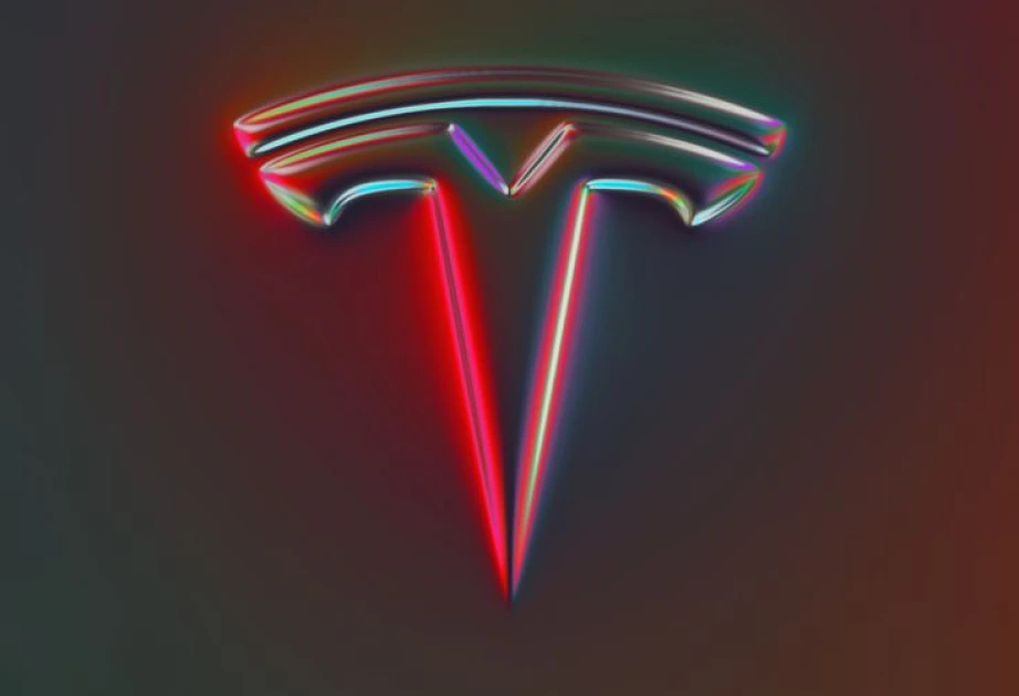 “Tesla” ucuz elektrik avtomobili hazırlayır