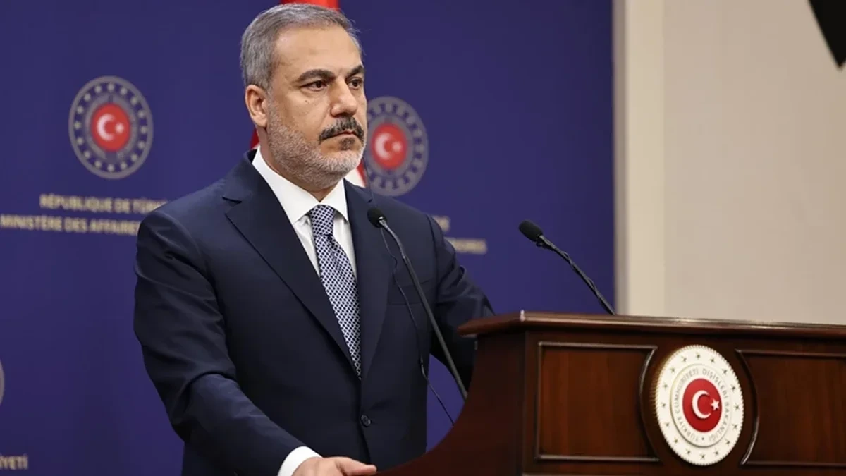 Hakan Fidandan xəbərdarlıq: "Rusiya-Ukrayna münaqişəsinin eskalasiyası riski böyükdür"