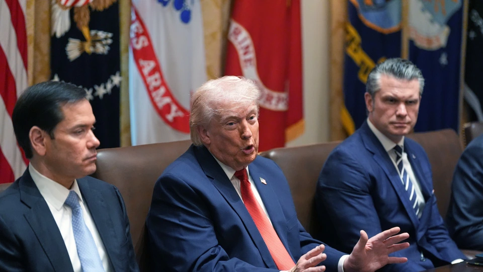 Sorğulara görə dəstək azalır, Tramp isə əksini iddia edir