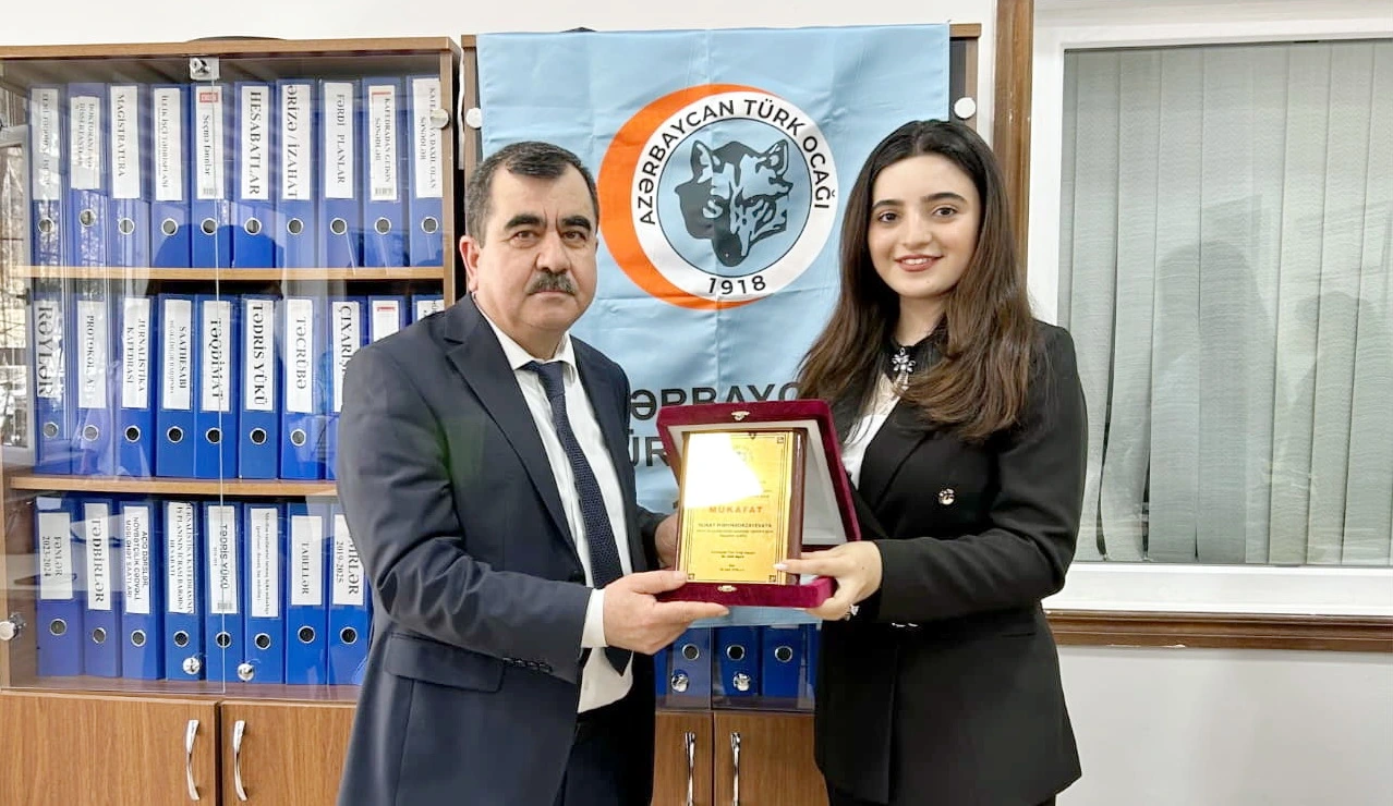 Qənirə Paşayeva adına mükafat bu dəfə Bakı Slavyan Universitetində...- FOTOLAR