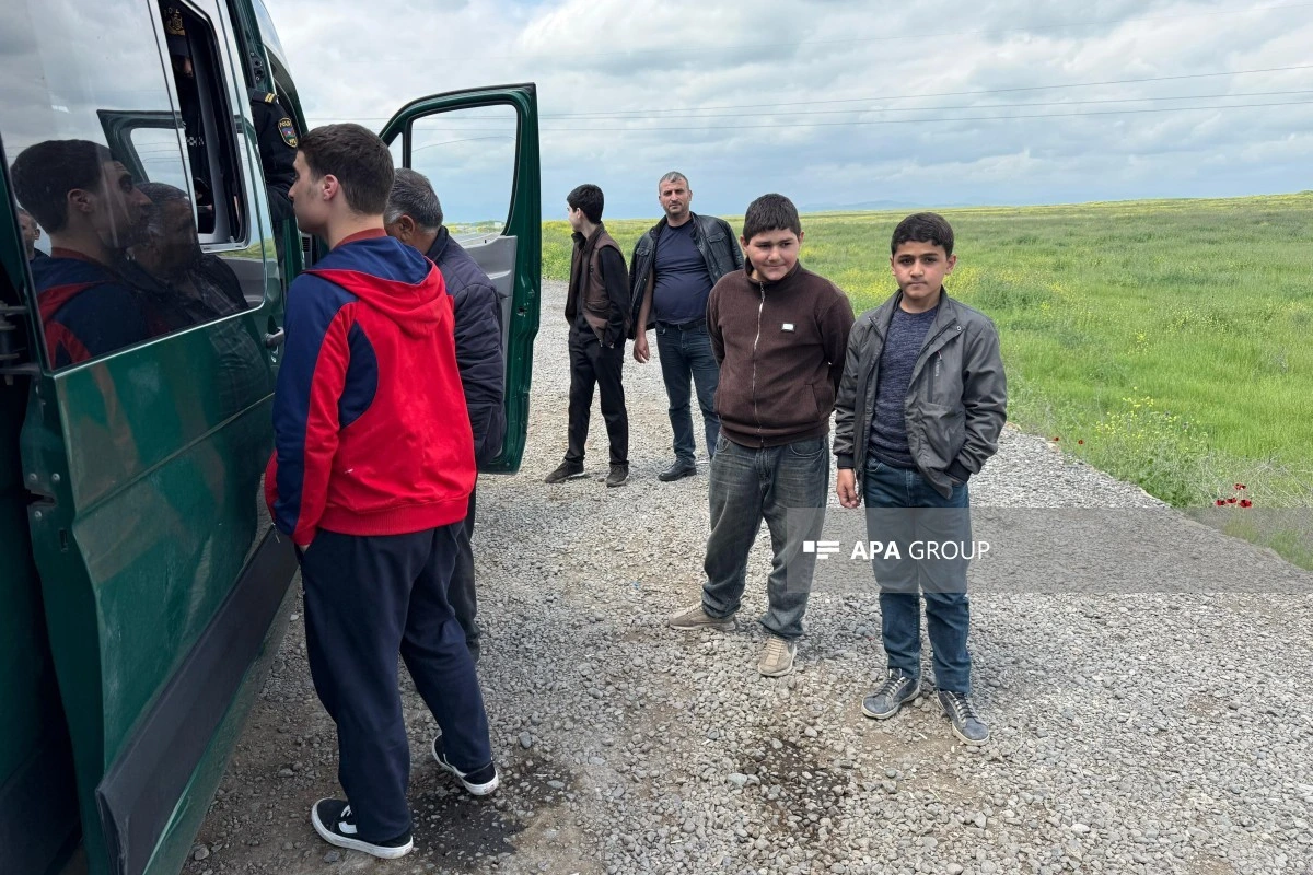 Xocavənd kəndinə növbəti köç karvanı yola salınıb - FOTO