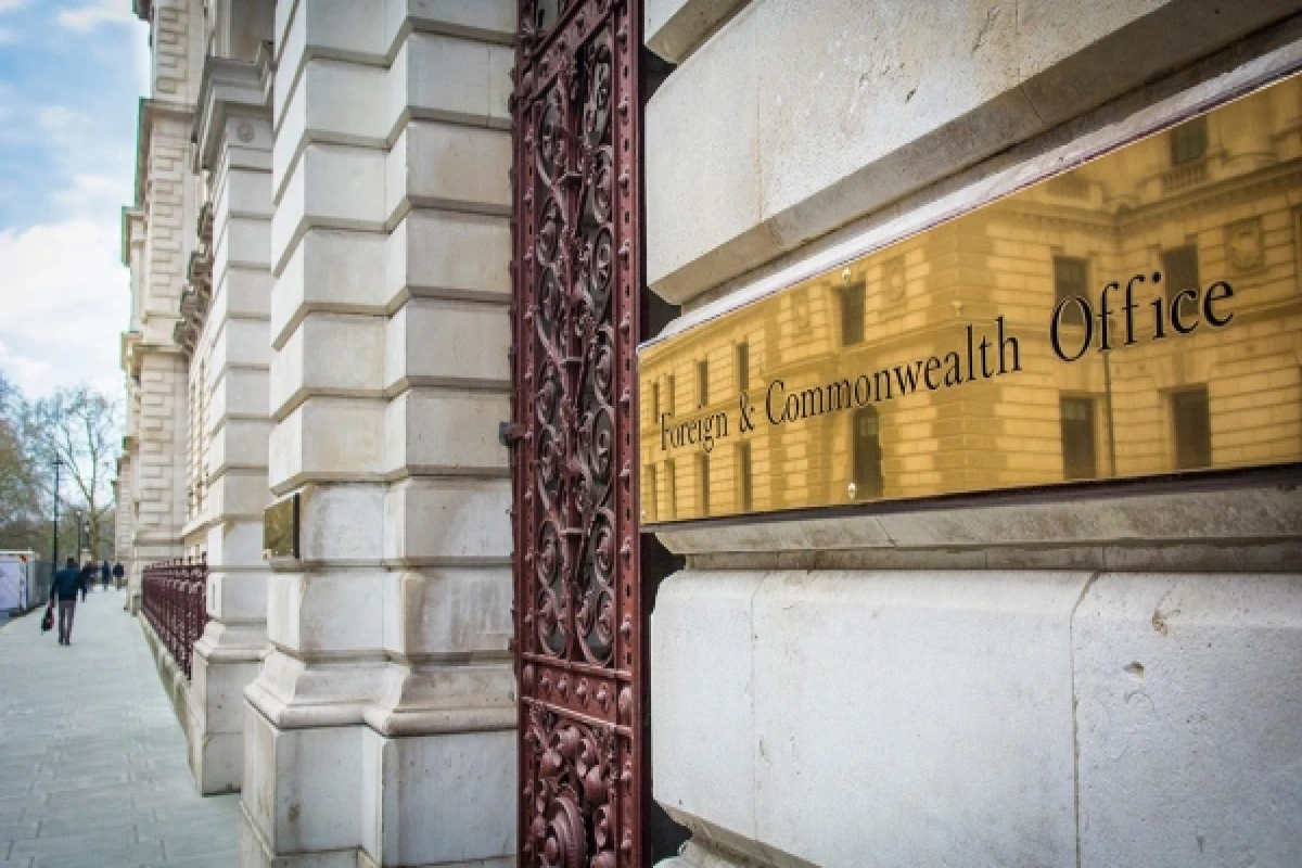 Britaniya rusiyalı diplomatın akkreditasiyasını ləğv edib