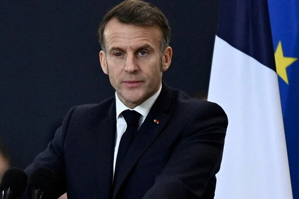 Makrona sərt tənqid: “Böyük güclərdən nifrət görürsənsə, özünü analiz et”