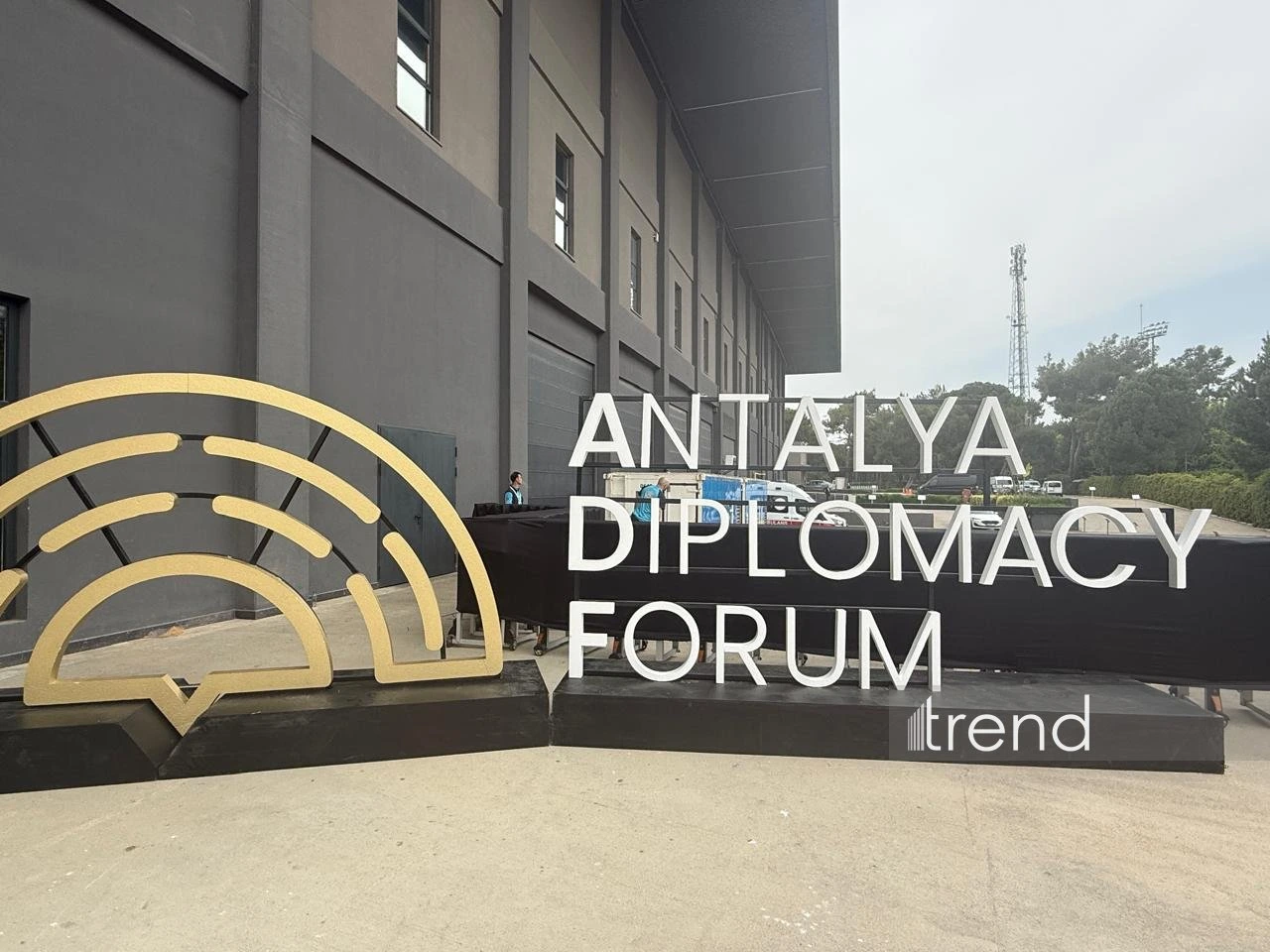 V Antalya Diplomatiya Forumu öz işinə başlayıb