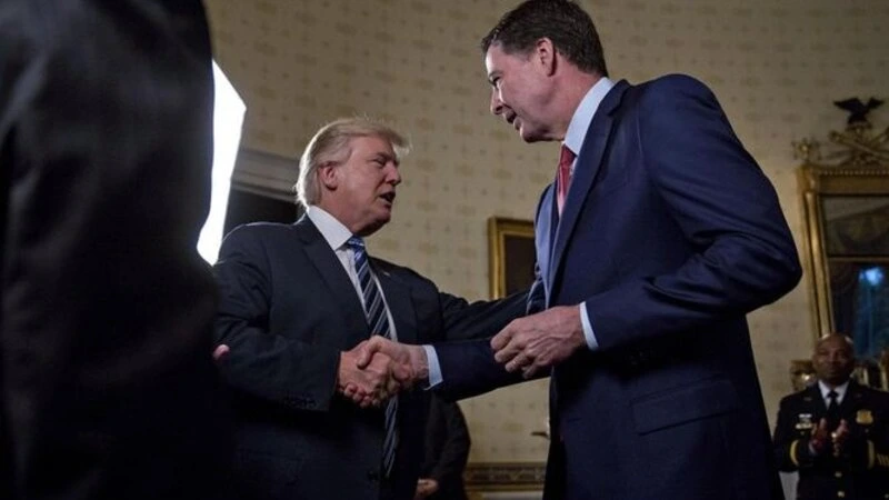 Tramp keçmiş FTB direktorunun seçkilərə müdaxilə etdiyini bildirib