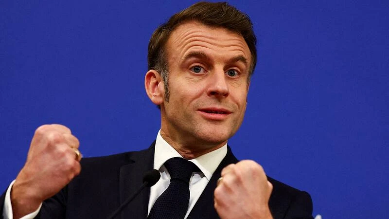 Fransa Prezidenti İranın suverenliyinə hörmət etməyə çağırıb