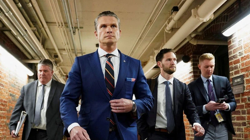 ABŞ-nin müharibə naziri İran üzərində qələbə elan etdi