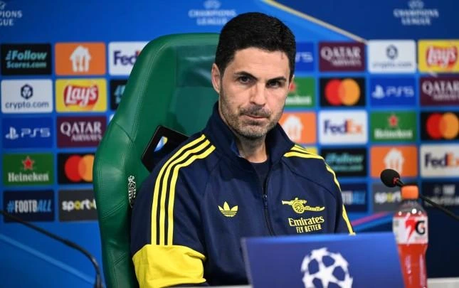 "Arsenal" "Sportinq"lə oyuna itkilərlə çıxacaq