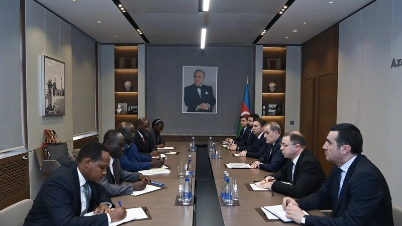 Ceyhun Bayramov Uqandanın dövlət nazirini qəbul etdi - FOTO