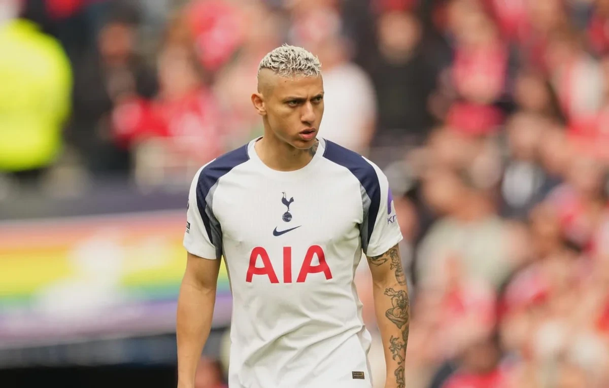 "Tottenhem" "Vulverhempton"u məğlub edib