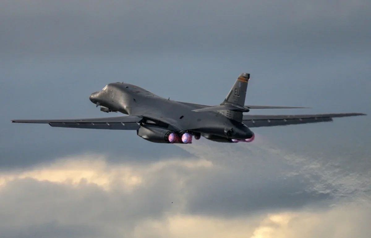 ABŞ İrandakı hədəflərə 12 mindən çox döyüş uçuşu həyata keçirib