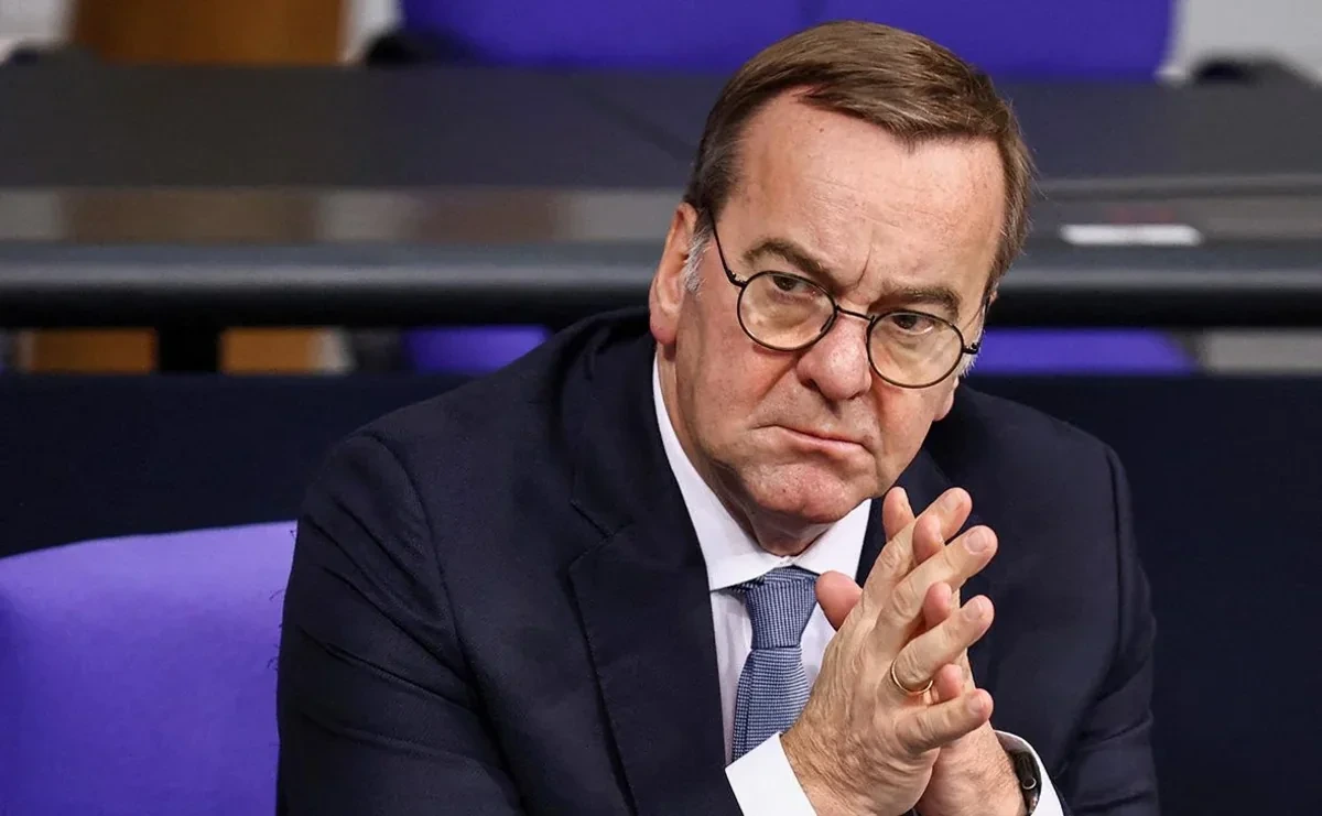 Pistorius: Hədəfimiz Avropanın ən güclü ordusu yaratmaqdır