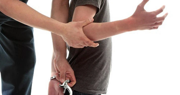 Səbail rayonunda soyğunçuluq edən şəxslər saxlanıldı