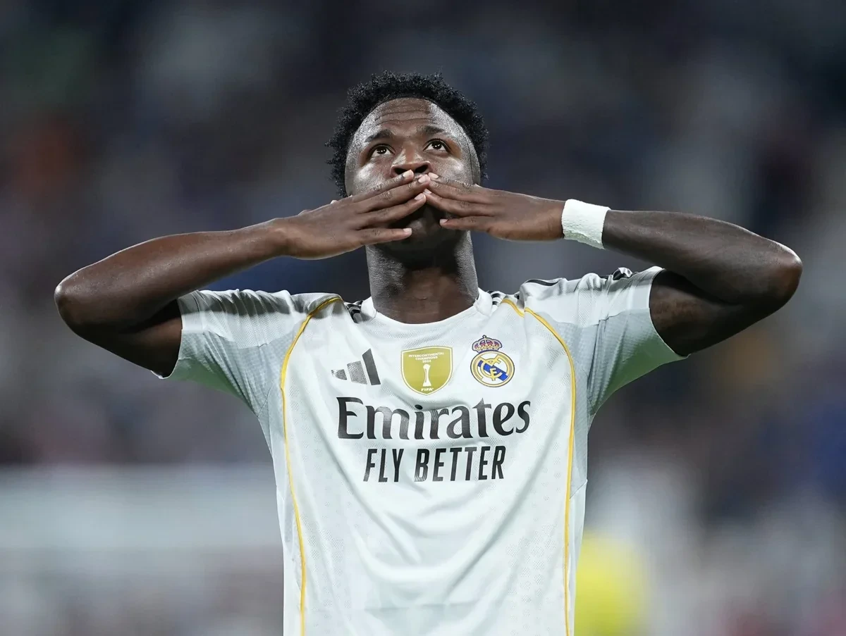 Vinisius Junior "Real"la yeni müqavilə imzalamağa yaxındır