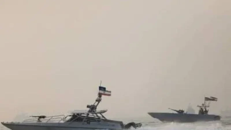 KİV: 15-dən çox ABŞ hərbi gəmisi İranın dəniz blokadasında iştirak edir