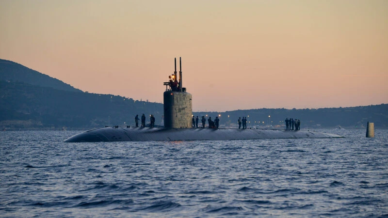 ABŞ təmirinə 800 milyon dollar xərclədiyi sualtı qayığı istismardan çıxarır