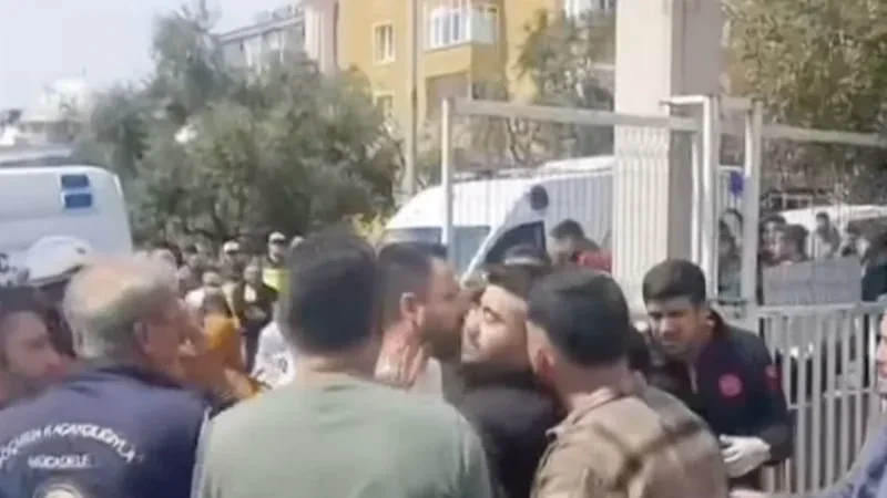 Türkiyədə məktəbdə ölənlərin sayı 10-a çatdı - YENİLƏNDİ