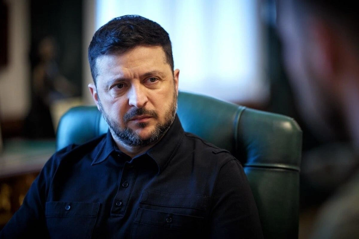 Zelenski Putinin mayın 9-da atəşkəs təklifinə cavab verib