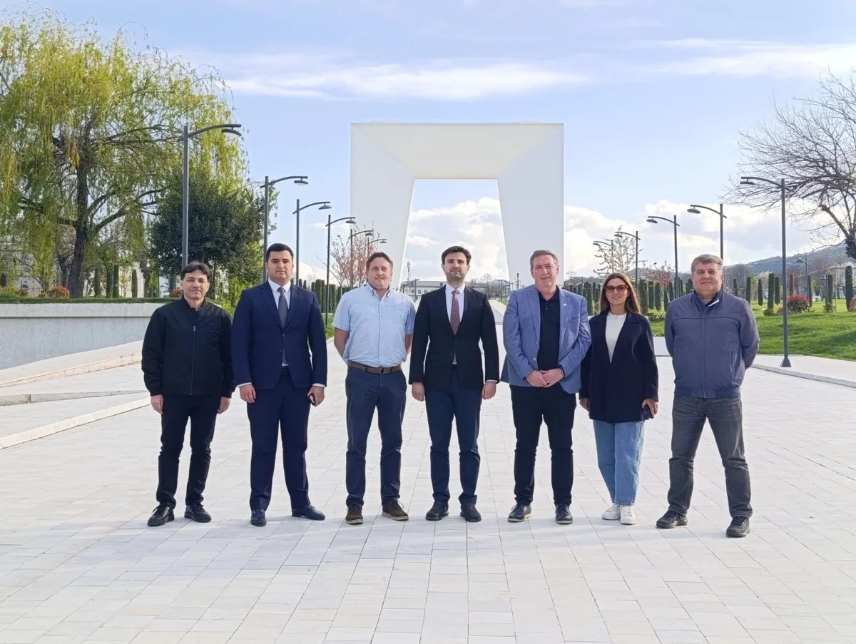 İrlandiya parlamentariləri Xankəndiyə səfər ediblər