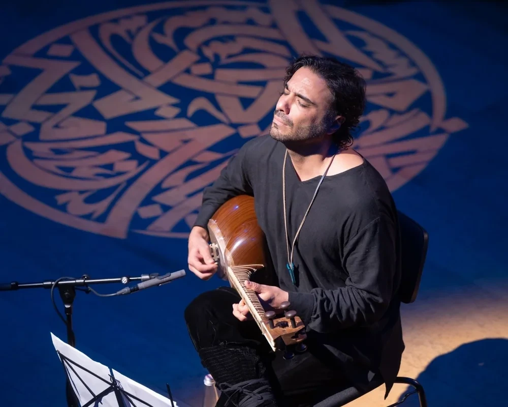 İranlı bəstəkar obyektləri qorumaq üçün elektrik stansiyasında məskunlaşacaq