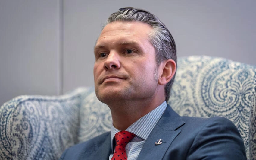 Müharibə nazirindən İrana xəbərdarlıq: Tərəddüd etmədən vuracağıq