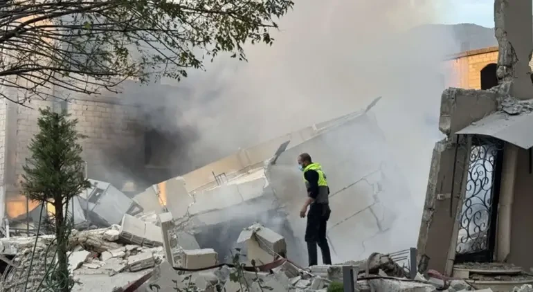 Atəşkəsə baxmayaraq, Livanda 50 bina yerlə yeksan edildi