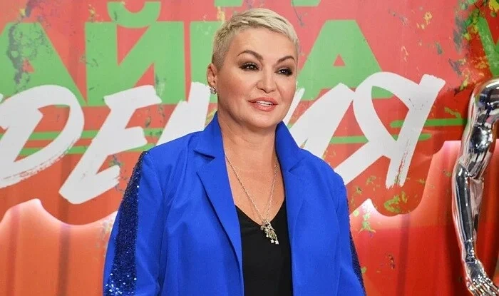 Məşhur müğənnidə yadplanetli DNT-si tapıldı