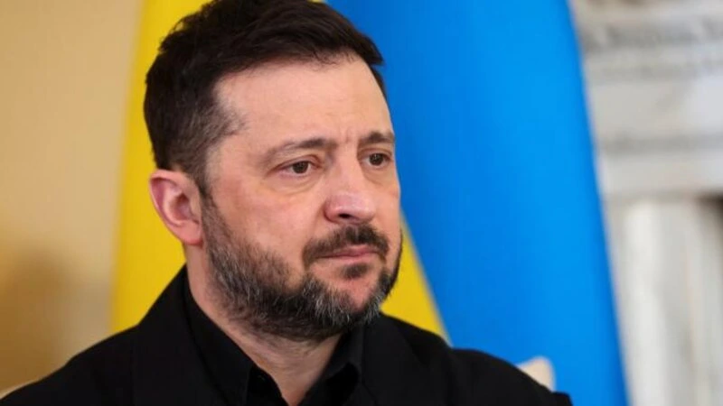 Zelenski Putinin elan etdiyi pasxa atəşkəsinə cavab verib