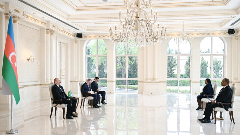 İlham Əliyev Esvatininin Azərbaycanda yeni təyin olunmuş səfirini qəbul etdi - YENİLƏNDİ