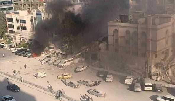 İran İsrailə raket zərbələri endirir