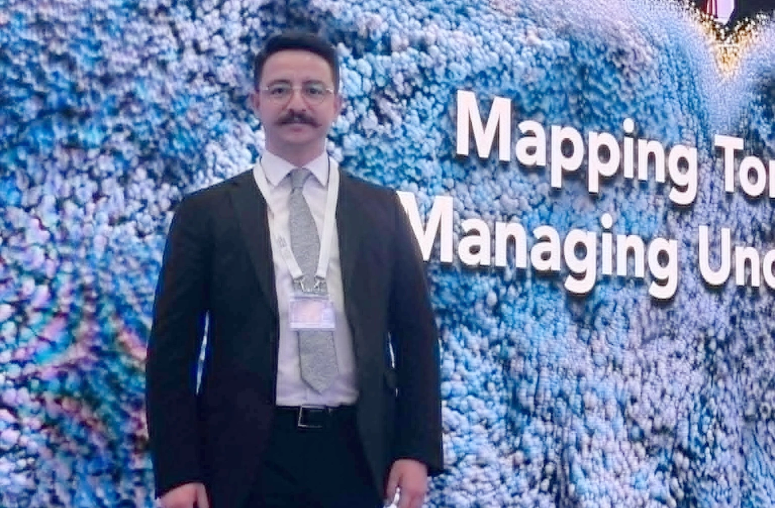 Dünya "üçüncü yol" axtarışında Türkiyəyə yönəlir - TƏHLİL