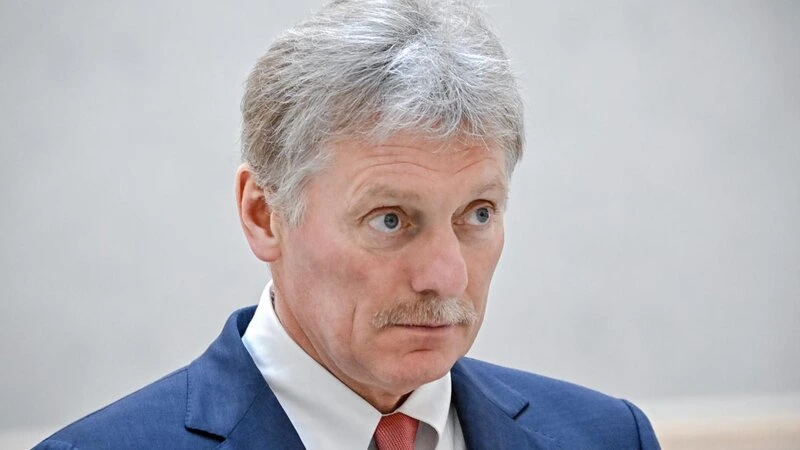Peskov: Ermənistan Aİİ və Aİ-yə eyni vaxtda üzv olmağın qeyri-mümkünlüyünü anlayır