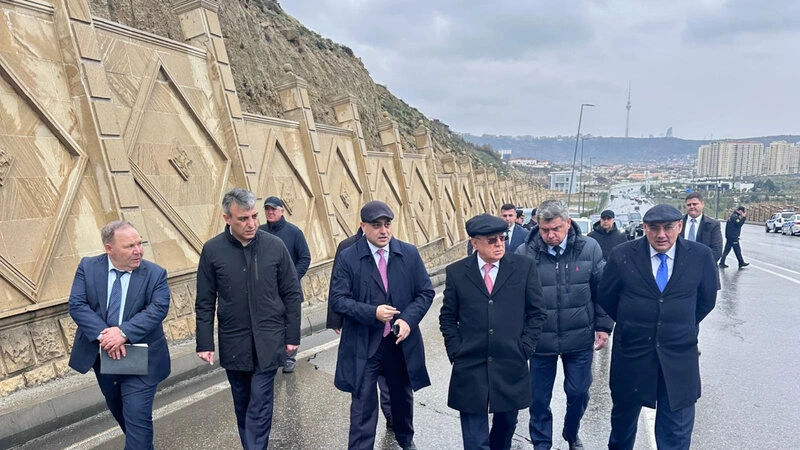 Kəmaləddin Heydərov Bibiheybət yolundakı vəziyyətlə tanış oldu - FOTO