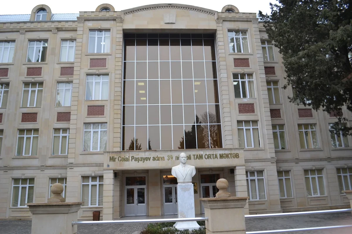 Gəncədə şagirdləri təhqir edən müəllimlə bağlı tədbir görülüb - RƏSMİ