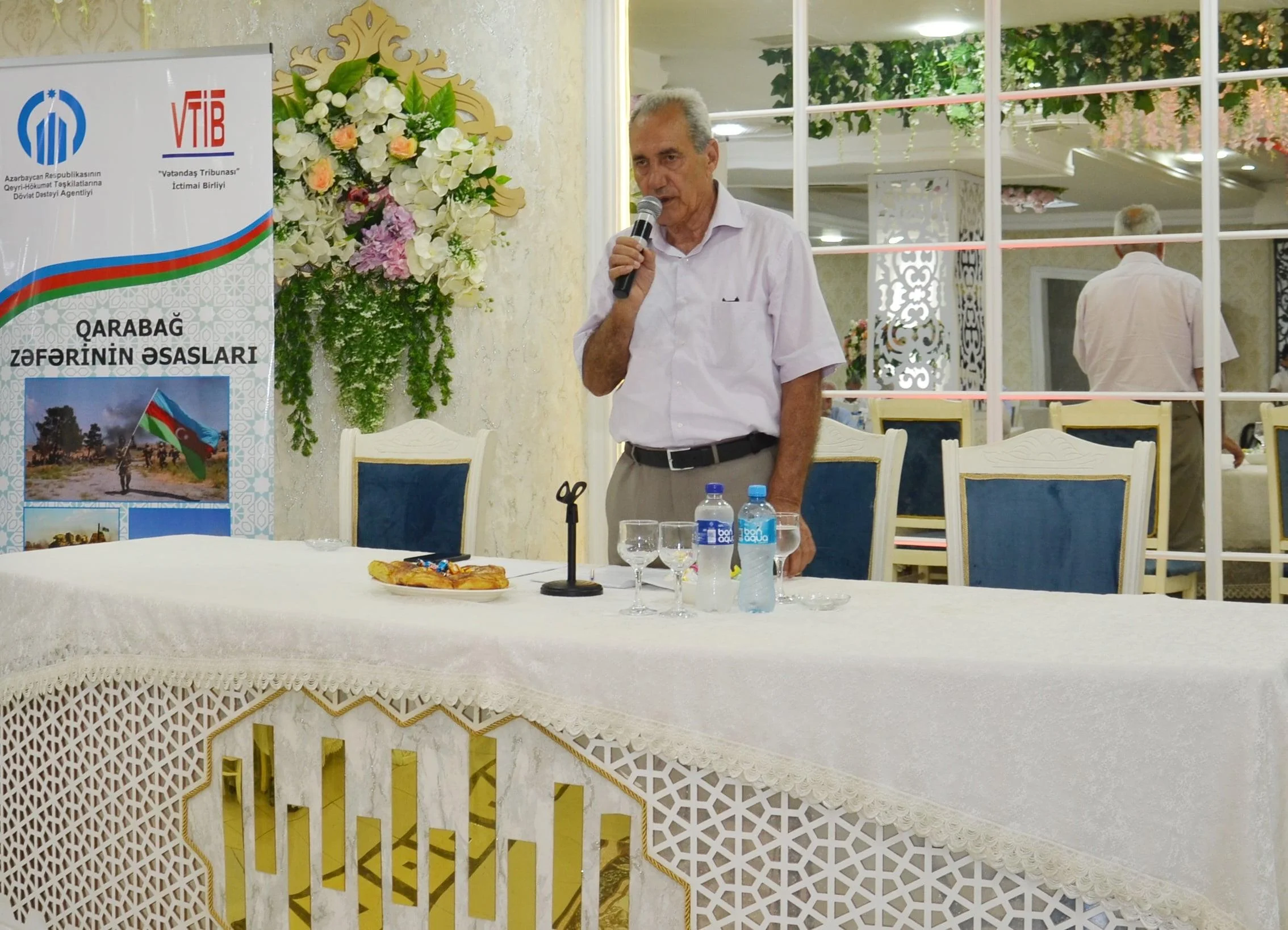 Qarabağ zəfəri müasir ədəbiyyatda -FOTOLAR