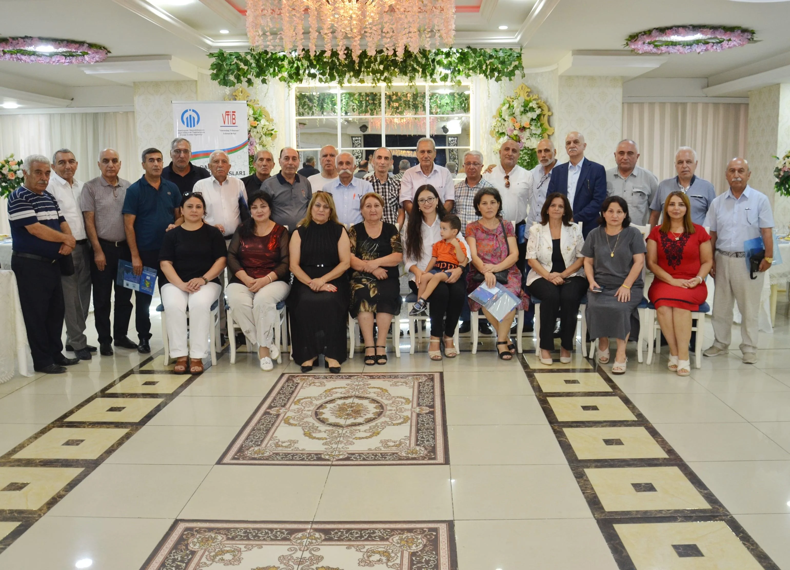 Qarabağ zəfəri müasir ədəbiyyatda -FOTOLAR