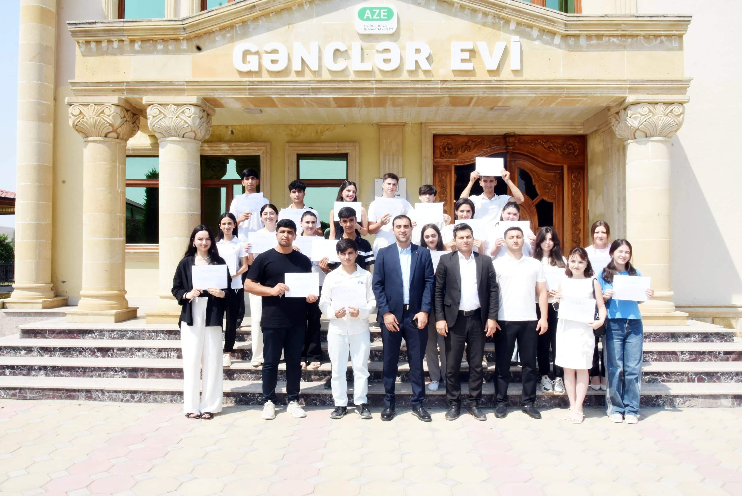  Füzuli və Beyləqan gəncləri üçün "Regionlarda hibrid təhdidlərə qarşı maarifləndirmə" təlimi təşkil olunub -FOTO 