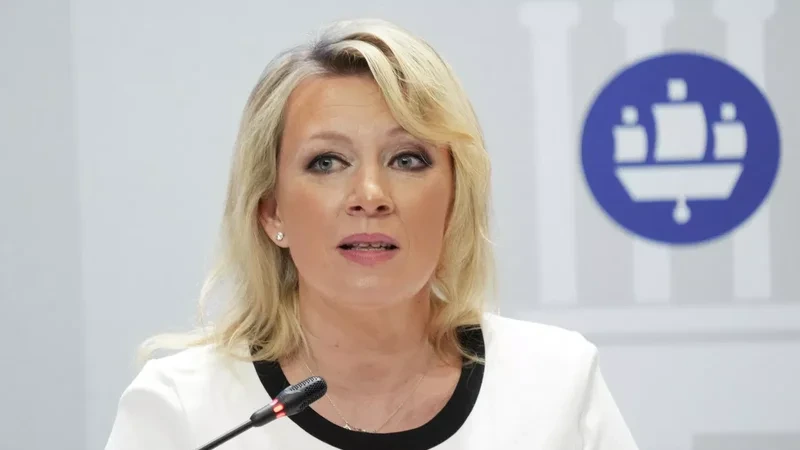 Zaxarova: Ukraynada yerləşdiriləcək xarici kontingentləri vuracağıq