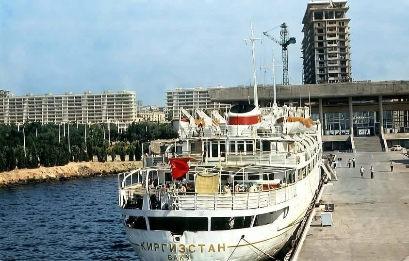 Orta Dəhliz yalnız yükləri deyil, insanları daşıyan dəhlizə çevrilə bilərmi? -AÇIQLAMA