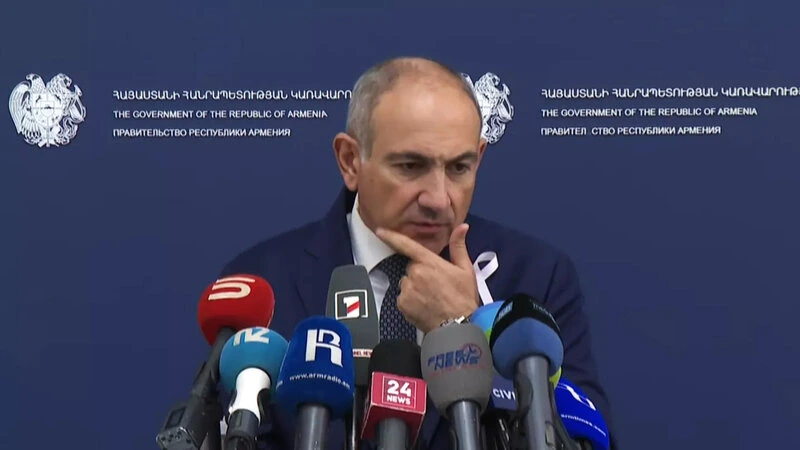 Paşinyan: Bunun erməniləşdirilməsini anlamıram, bizə məxsus deyil axı