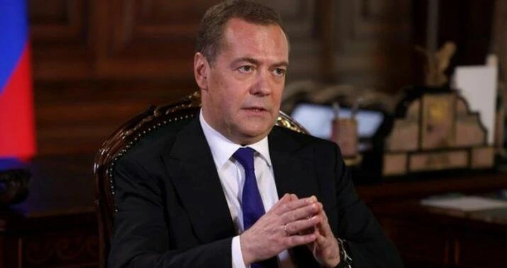 Medvedev: Ermənistan heç vaxt Aİ-yə qoşulmayacaq, lakin Rusiya ilə münasibətləri korlayacaq