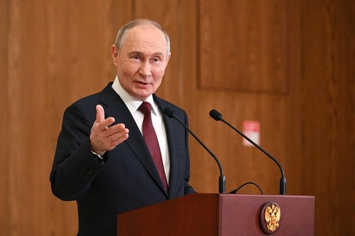 Vladimir Putin Mehriban Əliyevaya təbrik məktubu göndərib